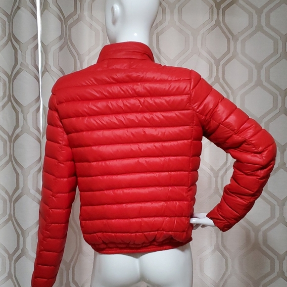 Buffalo red puffer travel jacket - Picture 3 of 7